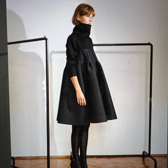 FASADA Women's Edgy Black Neoprene Turtleneck Voluminous Dress w/Folds, Size S - Picture 12 of 12